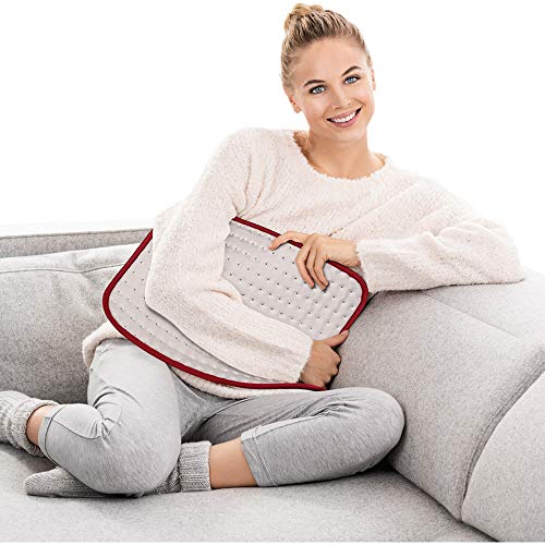 Beurer HK Comfort Almohadilla eléctrica térmica, transpirable, tacto suave, calentamiento ultrarápido, apagado automático 90 minutos, 3 potencias, display iluminado, 40x33 cm, blanca borde rojo