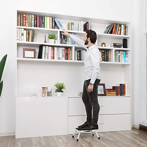 SONGMICS Taburete klapptritt, Escalera Plegable, Robusta con Capacidad de 150 kg, Certificado por TÜV SÜD de Acuerdo con el Estándar EN14183, Blancos GSL01WT
