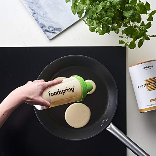 foodspring  - Shaker de 500ml - El shaker perfecto para tus batidos - Incluye un filtro especial para hacer tu batido más cremoso y un tapón de rosca para un cierre seguro