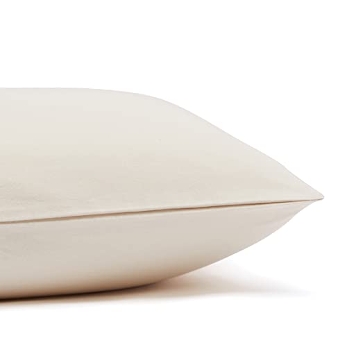 Amazon Basics - Juego de cama de franela con funda nórdica - 230 x 220 cm/50 x 80 cm x 2, Beige