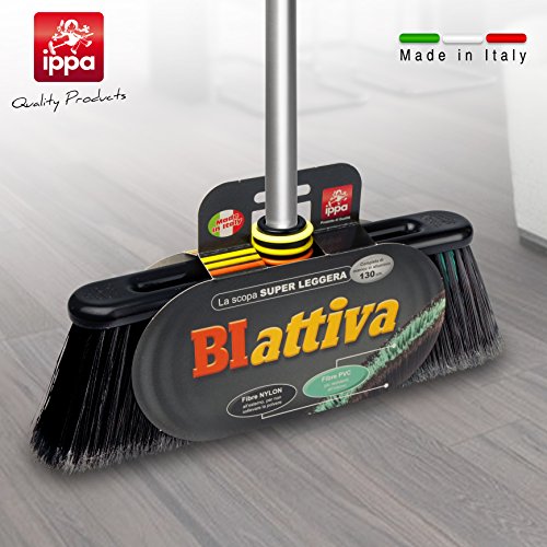 Escoba biactiva para Interiores. Mango de Aluminio. Cerdas Dobles. Altura Total: 140 cm. Superligera. Fabricado en Italia.
