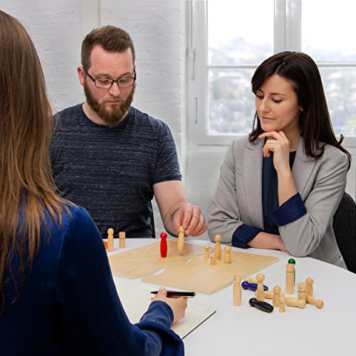 ﻿﻿Purovi Joy Juego de Mesa - Set de 28 Muñecos Pequeños de Madera para Juegos en Familia - Juego Educativo para Entrenamiento y Terapia Familiar