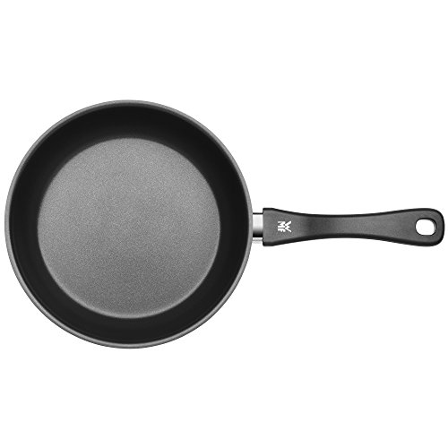 WMF Set de dos sartenes Devil 24 cm y 28 cm, con antiadherente para todo tipo de cocinas incluido inducción, acero inoxidable con recubrimiento antiadherente
