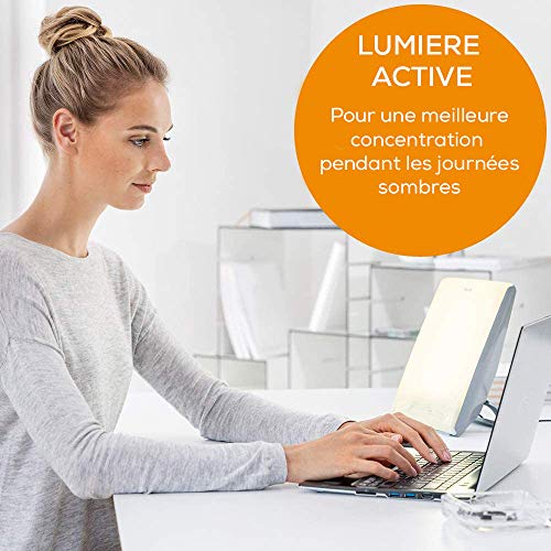 Beurer TL 45 Lámpara de luz diurna con pie abatible, compacto, tecnología led, simulación luz del sol 10.000 lux, sin rayos ultra violeta, 3 temperaturas cromáticas ajustables, color blanco