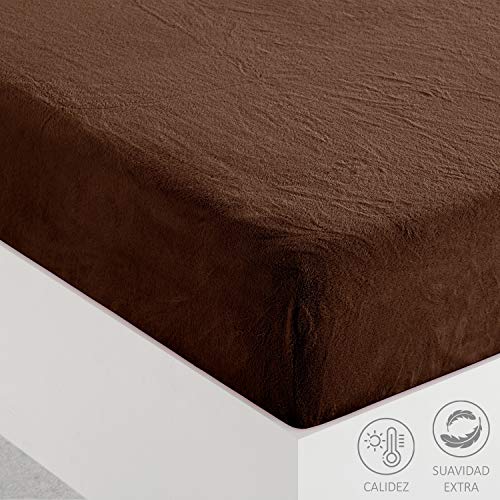 Vipalia Sabana Bajera Ajustable Coralina Elastica. Lisa 100% Poliester. Extra Suave. Ideal Invierno. Calidez y Tacto Fino. Resistentes y Ligeras. Gramaje 200 gr/m². Color Marrón. Cama 105 cm