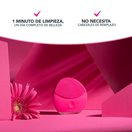 FOREO LUNA mini 2 Fuchsia cepillo de limpieza facial para todo tipo de pieles, cabezal de 3 zonas, ultra higiénico, 8 intensidades, 300 usos por carga, impermeable, 2 años de garantía