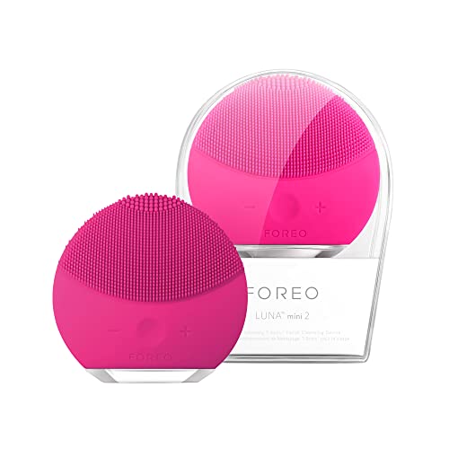 FOREO LUNA mini 2 Fuchsia cepillo de limpieza facial para todo tipo de pieles, cabezal de 3 zonas, ultra higiénico, 8 intensidades, 300 usos por carga, impermeable, 2 años de garantía