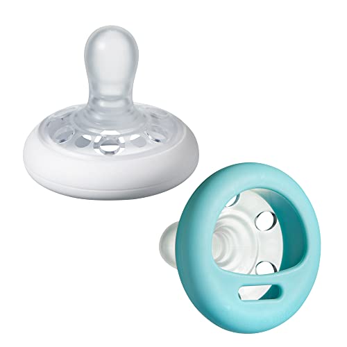 Tommee Tippee Chupete con Forma de Pecho, Textura Similar a la Piel, Diseño Anatómico Simétrico, 0-6 Meses, Set de 2