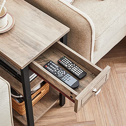 VASAGLE Mesa Auxiliar Alta y Delgada, Mesita de Noche y Mesa Auxiliar con Cajón y 2 Estantes, Estilo Industrial, Gris y Negro LET313B02
