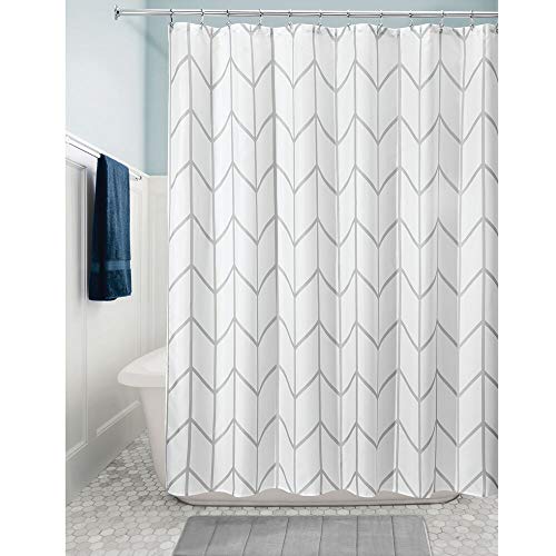 mDesign Cortina de ducha de poliéster – Accesorio de baño moderno para la ducha – Cortinas de baño impermeables con diseño de espiga – Cortinas para el baño de 183 cm x 183 cm – gris/blanco