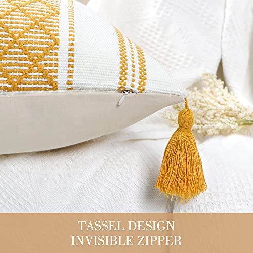 SOMYTING Funda de Cojín Decorativa Boho con Borla Funda de Almohada Cuadradas 45x45 cm Fundas Cojines Moderna Suave para Sofá Dormitorio Sala de Estar Decoración de Casa de Campo (Amarillo)