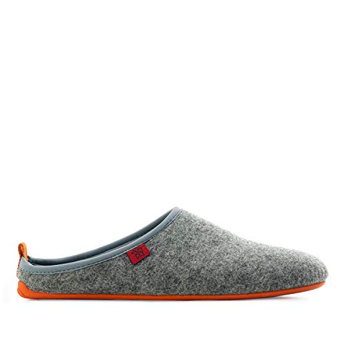 Andrés Machado - Zapatillas de estar por casa para hombre y mujer de invierno - DYNAMIC- Slippers - Para Unisex Adulto - Suela de goma vulcanizada resistente y antideslizante - Gris y Naranja, EU 39