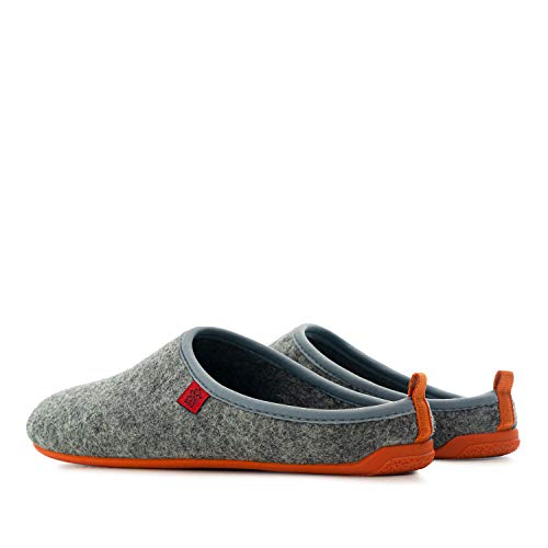Andrés Machado - Zapatillas de estar por casa para hombre y mujer de invierno - DYNAMIC- Slippers - Para Unisex Adulto - Suela de goma vulcanizada resistente y antideslizante - Gris y Naranja, EU 39