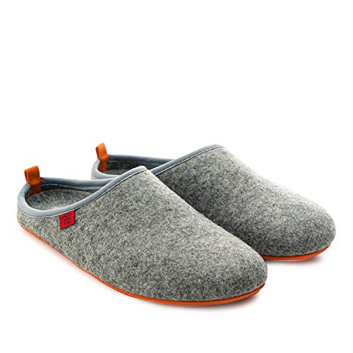 Andrés Machado - Zapatillas de estar por casa para hombre y mujer de invierno - DYNAMIC- Slippers - Para Unisex Adulto - Suela de goma vulcanizada resistente y antideslizante - Gris y Naranja, EU 39