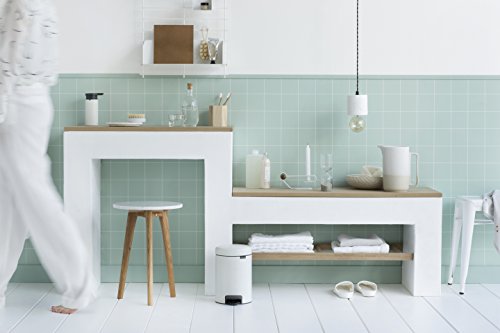Brabantia 112126 Cubo de Basura con Pedal, Acero Inoxidable, Blanco, 3 l
