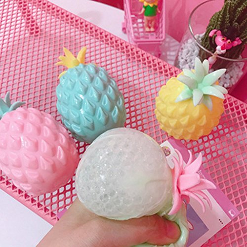chenpaif New Pineapple Ball Anti Stress Bolas de ventilación de UVA Squeeze Stress Reliever Toy