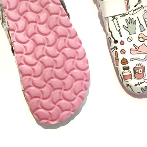 ENFERMERANDO. Zueco de fácil Cuidado con Estampado Especial diseñado por la Marca ENFERMEREANDO (39)