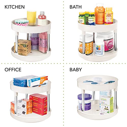 mDesign Juego de 2 organizadores de maquillaje – Plataforma giratoria para cosméticos, lociones o medicamentos – Base giratoria redonda de 2 niveles para baño o cocina – color crema y plateado