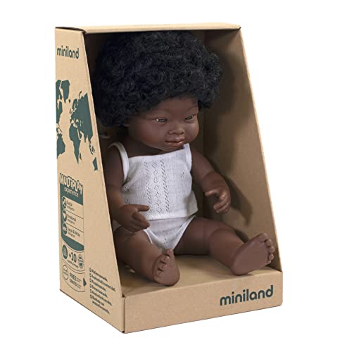 Miniland – Muñeca bebé Africana Down Niña de Vinilo Suave de 38cm con rasgos étnicos y sexuado para el Aprendizaje de la Diversidad con Suave y Agradable Perfume. Presentado en Caja de Regalo.