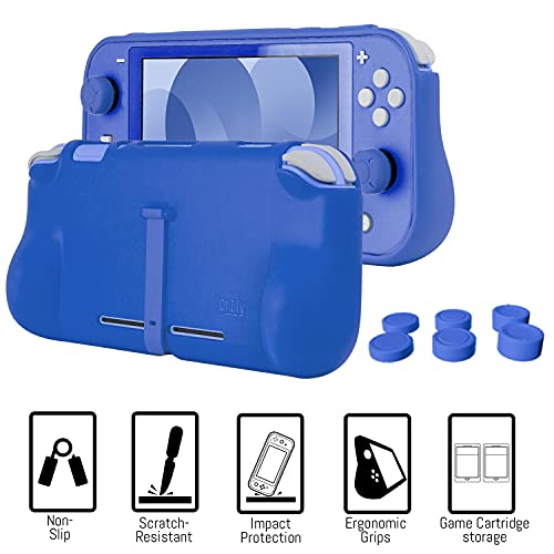 Orzly Accesorios para Nintendo Switch Lite – Pack Incluye: Protectores de Pantalla & Funda para Switch Lite Consola, Funda Comfort Grip, Cable USB, Auriculares y más. [Naranja]