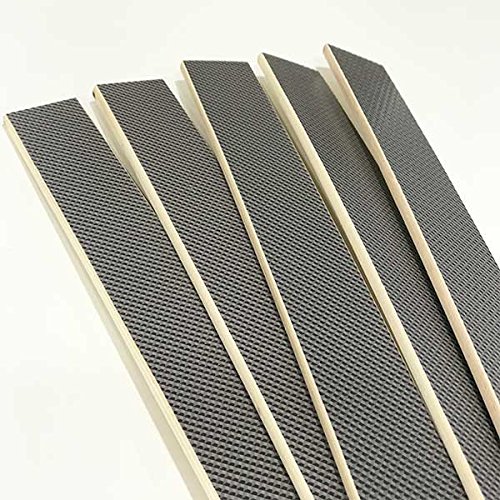 Recambio de láminas para somier o sofá ligeramente curvadas. Pack de 5 unidades. Medidas de largo 79,5 centímetros, de ancho 5,2 cm y de grueso 8 milímetros.