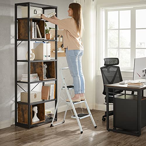SONGMICS Escalera de 3 Peldaños, Escalera Plegable, Anchura del Peldaño 20 cm, Goma Antideslizante, con Asa, Carga de 150 kg, Acero, Certificado TÜV GS, Blanco y Negro GSL03WT