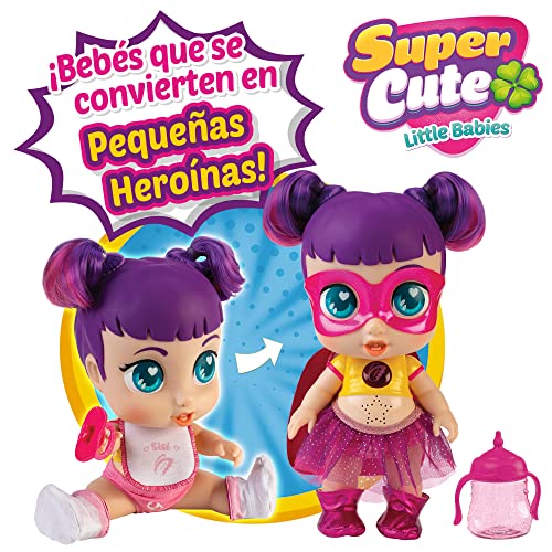 Super Cute - Super Cute Muñeca Superheroína Sisi con biberón, ropa reversible y accesorios Muñeca interactiva con luz y sonidos Muñecas niñas niños 3 años Muñecas bebé recién nacido (85393)