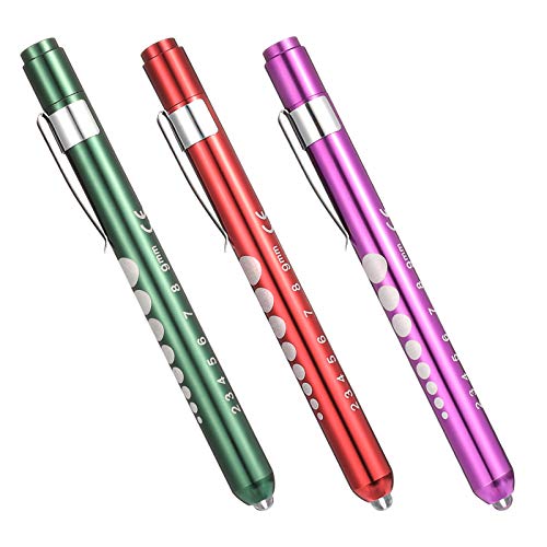 fanshiontide 3Piezas Linterna de Bolígrafo de Diagnóstico Médico LED, Luz de Pluma Médica Reutilizable Con Medidor de Pupila luz Blanca Cálida,Linterna Enfermera con Clip de Bolsillo,Rojo,Morado,Verde